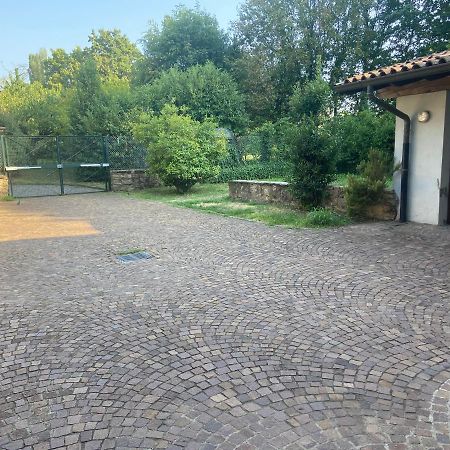 ベルガモ Cascina Cavalli Astinoヴィラ エクステリア 写真